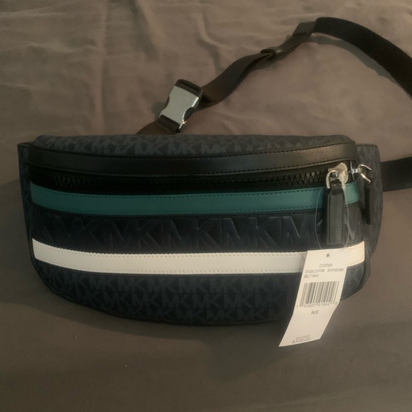 Fanny pack
